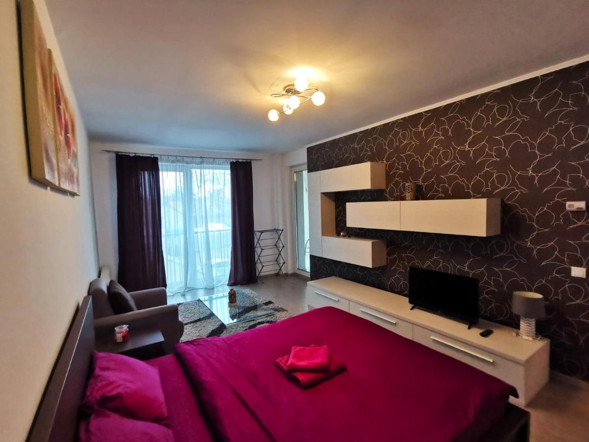 Contemporary Central Apartment In Cluj Napoca Exterior foto